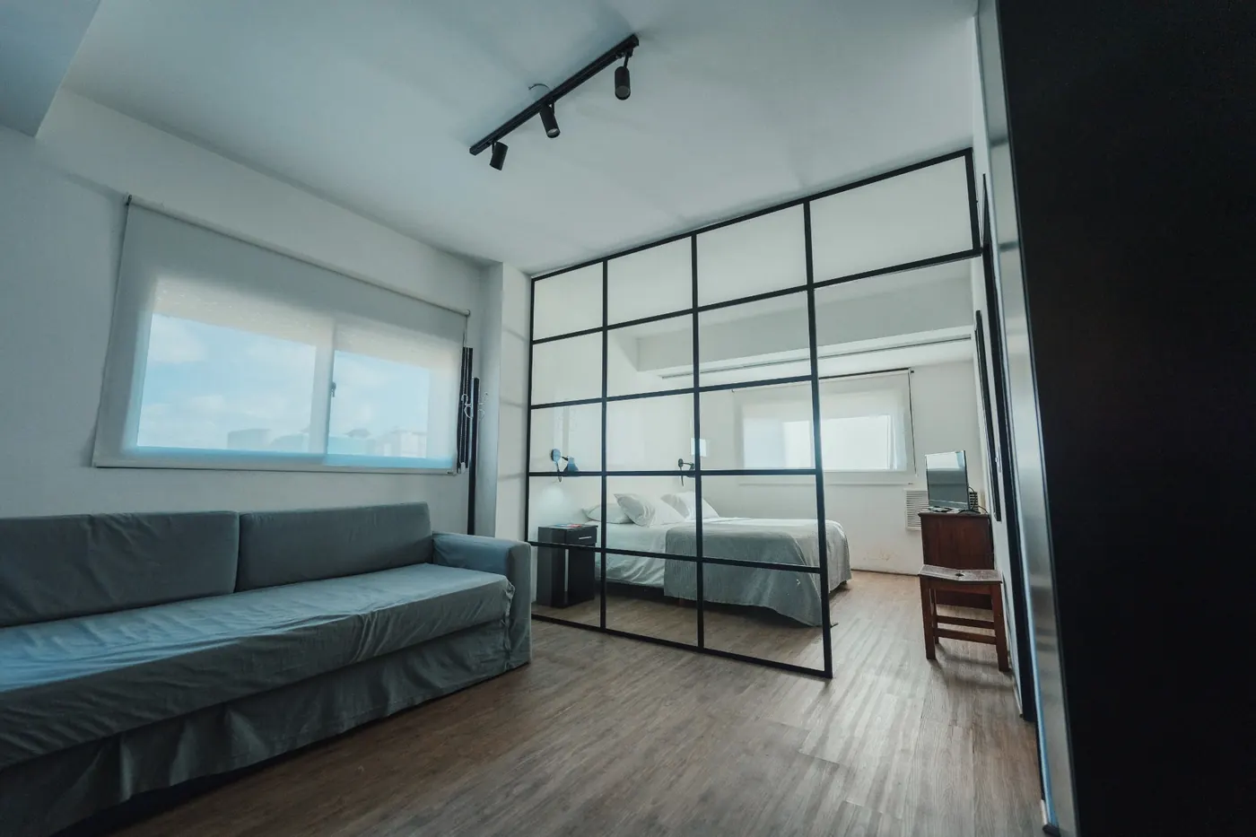 apartur-buenos-aires-hotel-departamento-1-dormitorio-4-personas-living-y-dormitorio