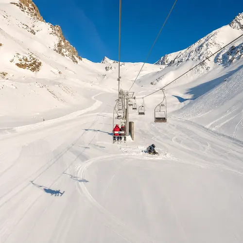 Apartur-Las-Lenas-Hotel-Pistas-de-Ski(2)